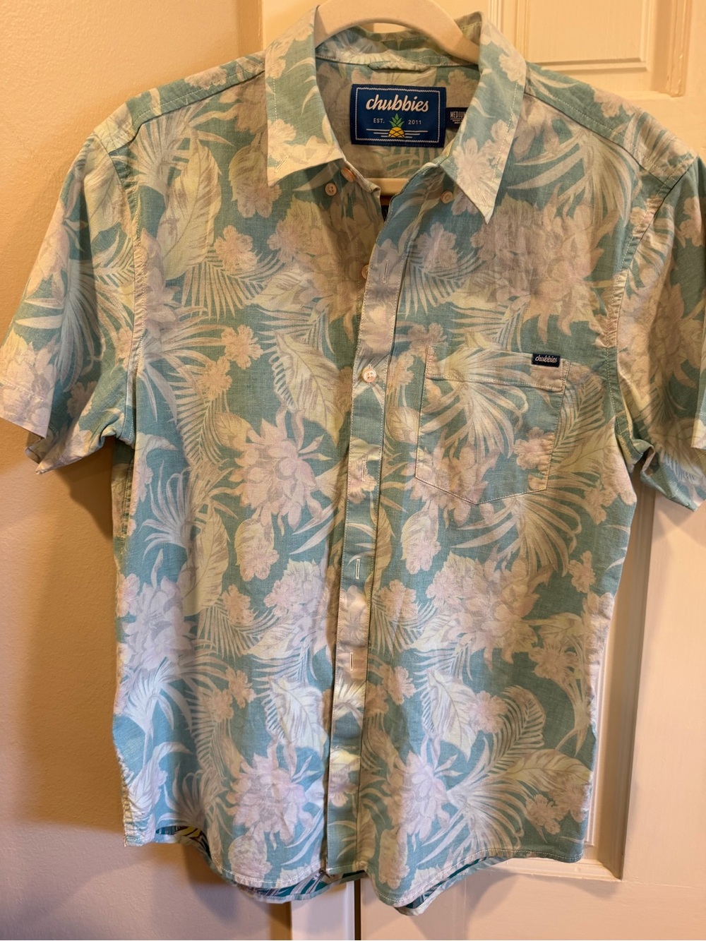 chubbies Aqua Floral Short-Sleeve Button-Down Shirt